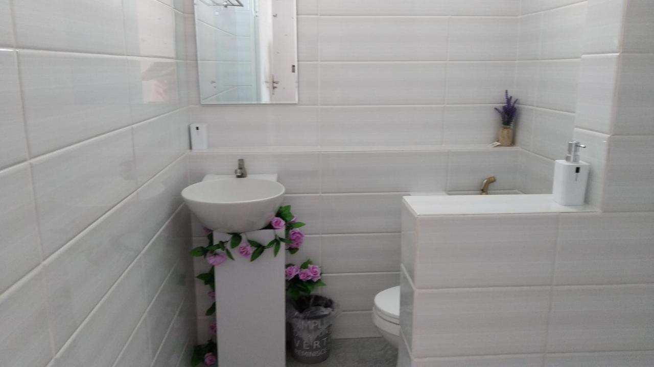 爱上海蓝蓝屋民宿 Blue Ocean Station Penampang المظهر الخارجي الصورة